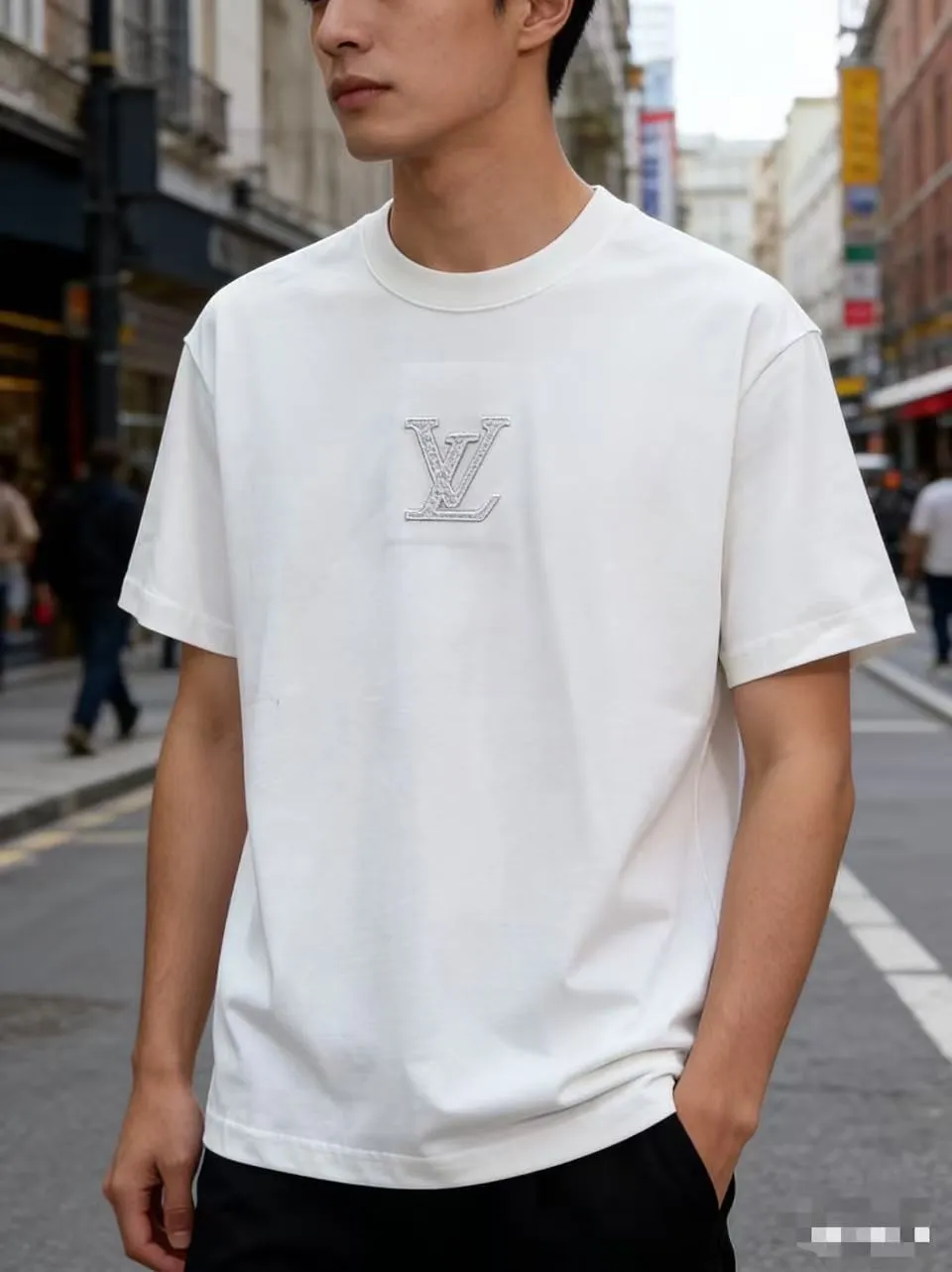 Louis Vuitton/Louis Vuitton chest dark pattern old flower embroidered short sleeves